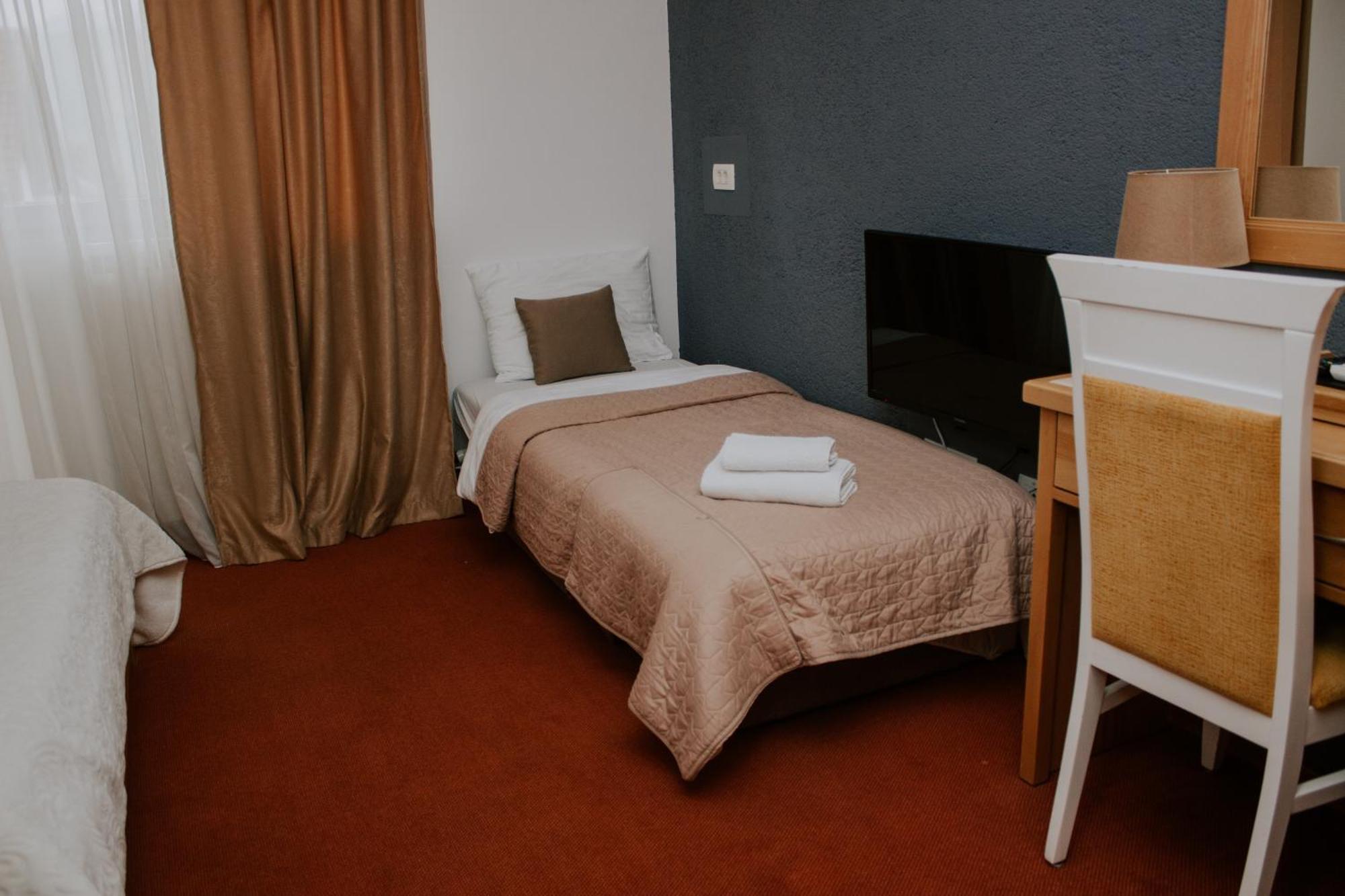 Hotel Serdar Mojkovac Phòng bức ảnh