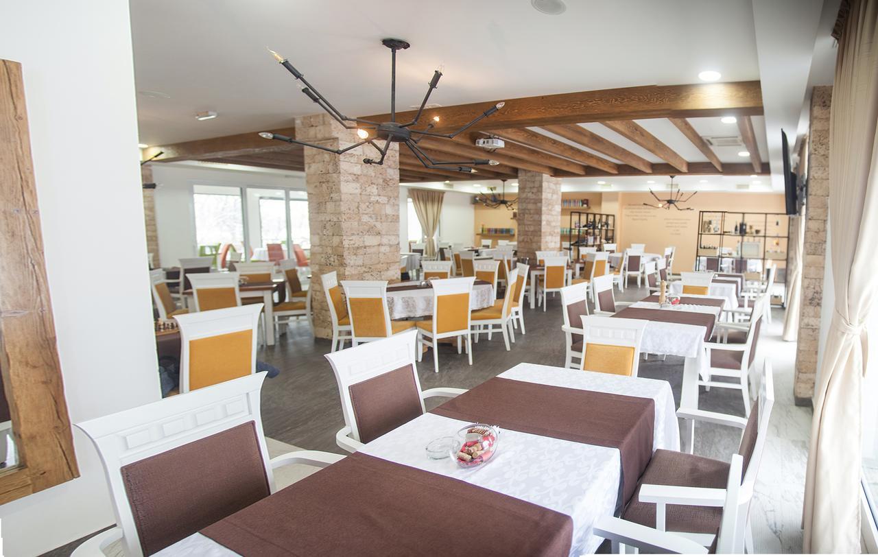 Hotel Serdar Mojkovac Ngoại thất bức ảnh
