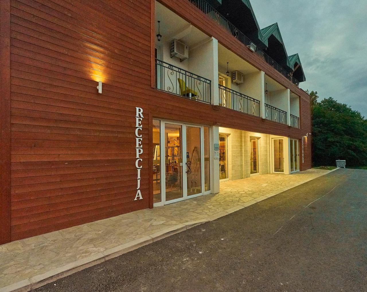 Hotel Serdar Mojkovac Ngoại thất bức ảnh